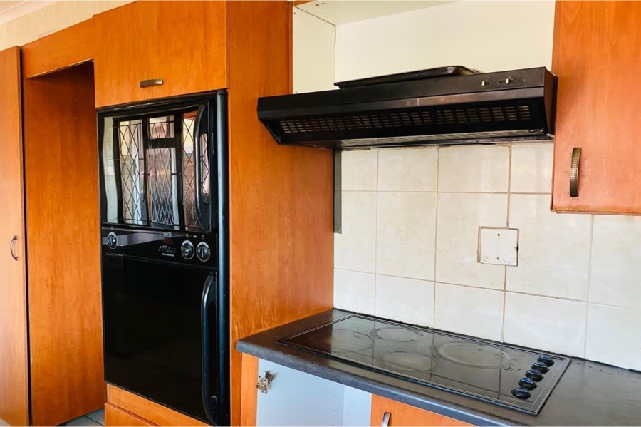 Commercial Property for Sale in Southernwood Eastern Cape